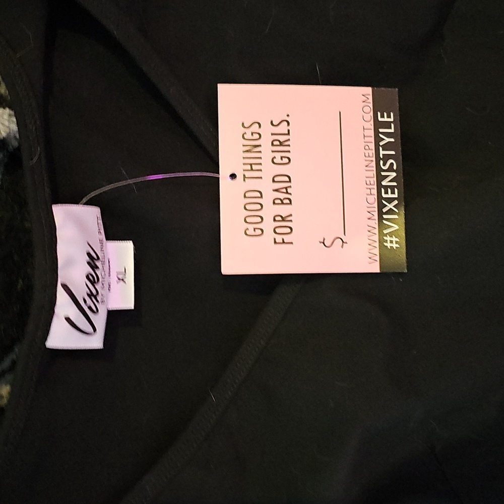 Xl Vixen Carnival Top, BNWT - Picture 2 of 2